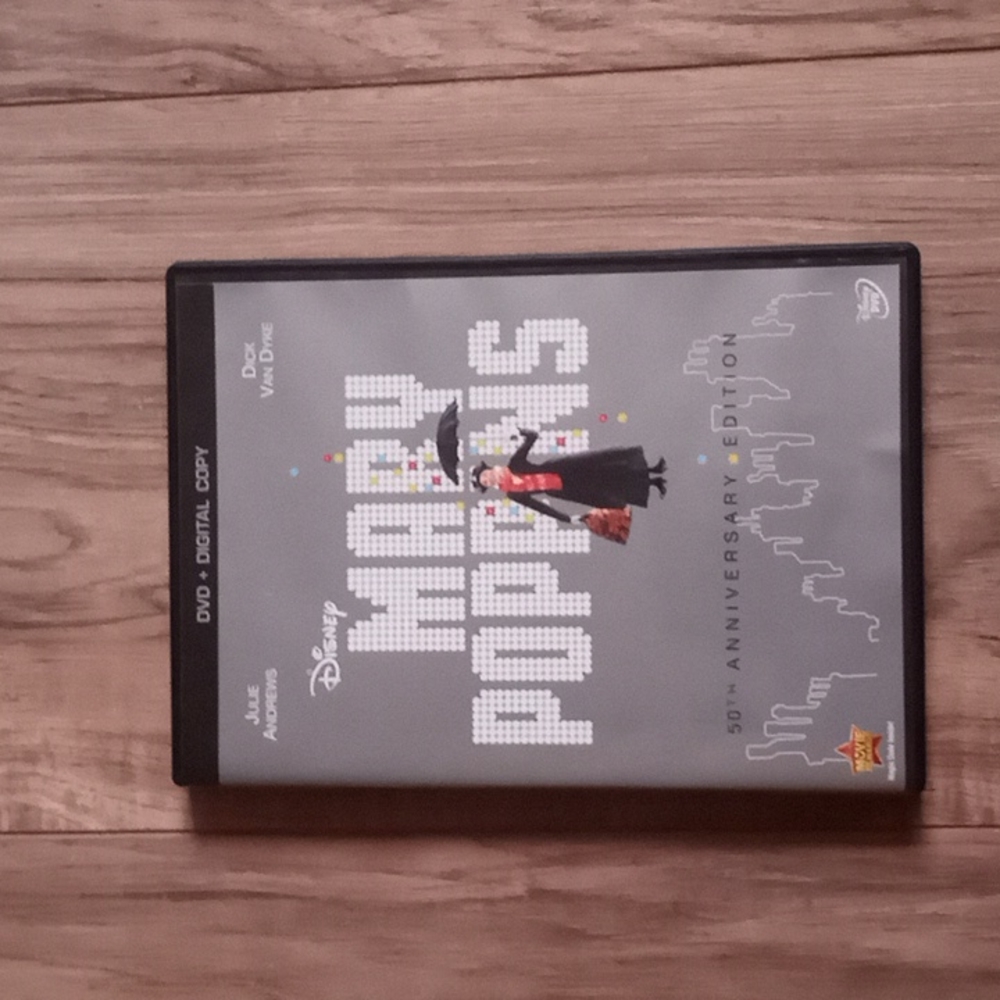 Disney Mary Poppins DVD + Digital Copy
